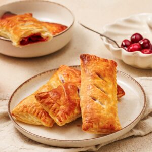 Blätterteigtaschen mit Kirschen einfaches Rezept für Kirschtaschen
